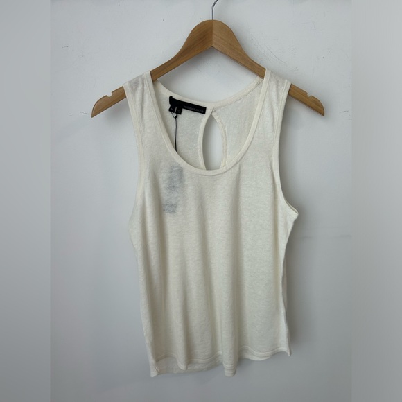 360 Sweater White Tank Top with Open Back - Picture 3 of 4